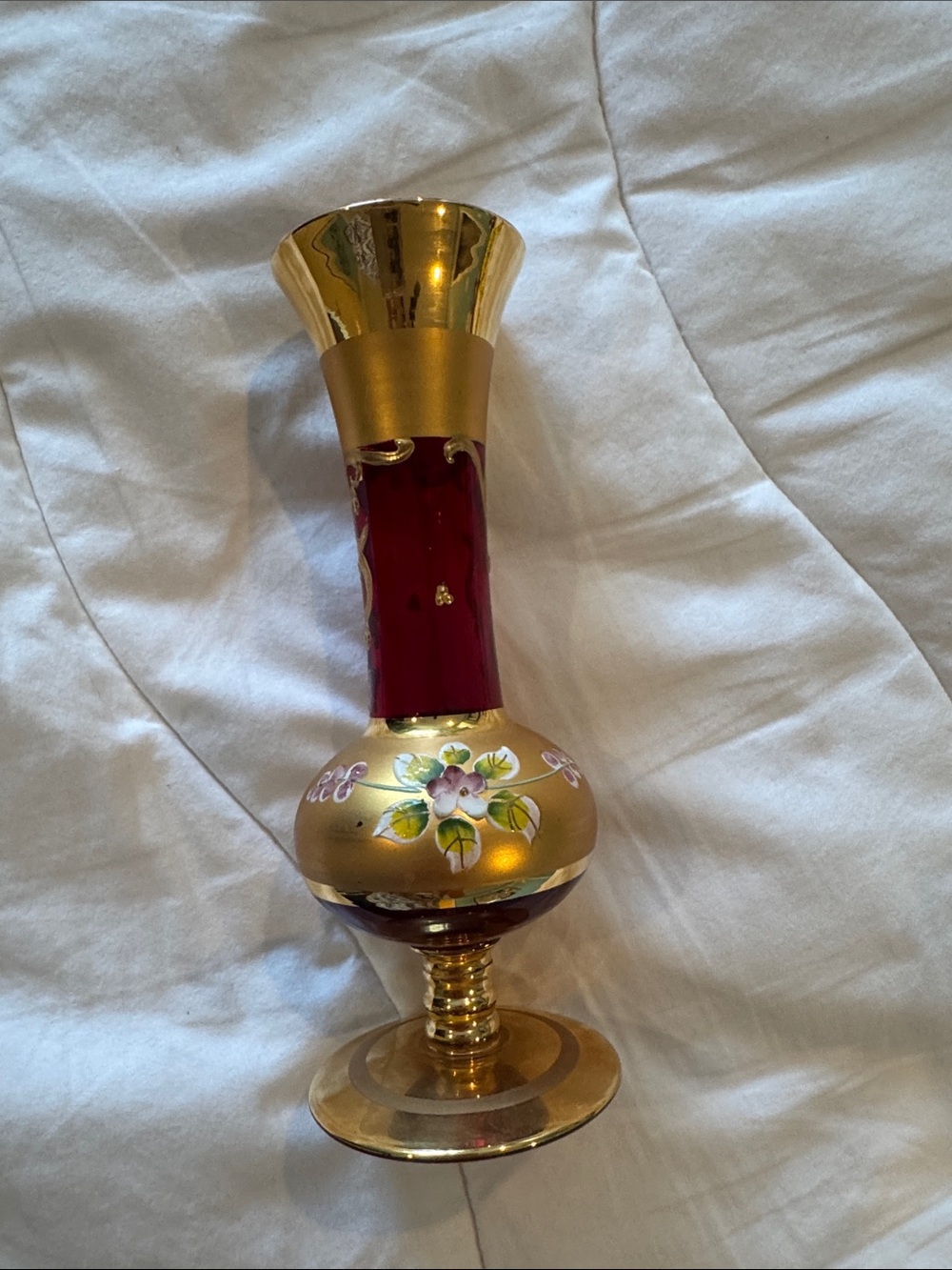 Murano Venetian Vintage red vase with flowers and gold